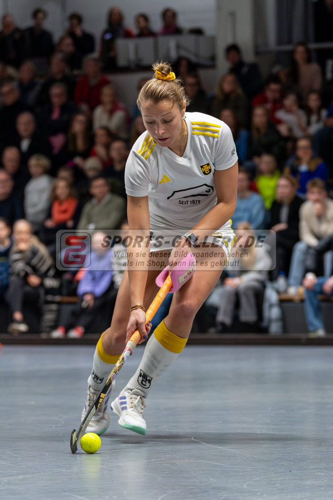 SM_2024-12-20-D85_-610 | 1.Bundesliga Hallenhockey  (W) DCADA - HTHC / 6:5 (3:3)