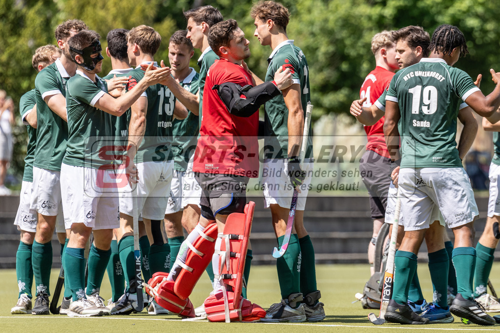 MJ_2024-.05-12-H-HTCU-Alster-8 | Felix Damberger (Uhlenhorst Mülheim #1) &amp; Moritz Ludwig (Uhlenhorst Mülheim #25), Uhlenhorst Mülheim - Der Club an der Alster am 12.5.2024 im Waldstadion, Mülheim a. d. Ruhr