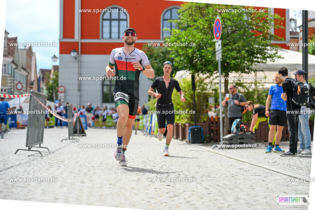 SZI_6485 | Stadttriathlon Erding 2025. #yourpictrs #sportshot_your_pictrs @Sportshotphotography #stadttriathlonerding Copyright: www.sportshot.de