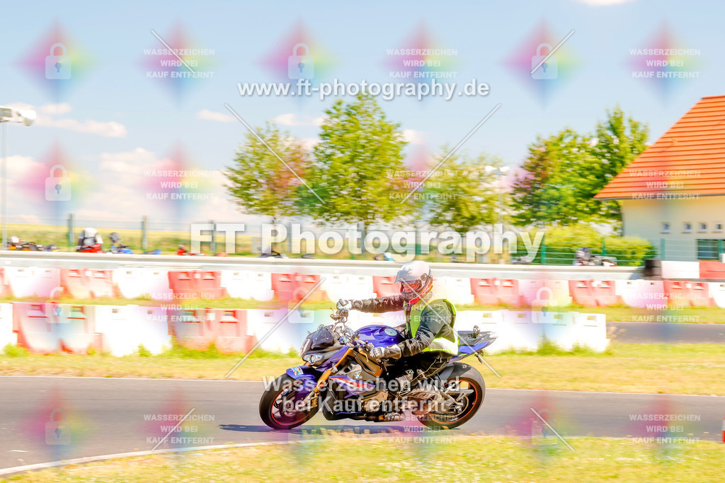 _MOT9173 | Hier findet Ihr Bilder von Touristenfahrten auf der Nürburgring Nordschleife oder von anderen Veranstaltungen die ich besucht habe. Viel Spass beim Durch Schauen 