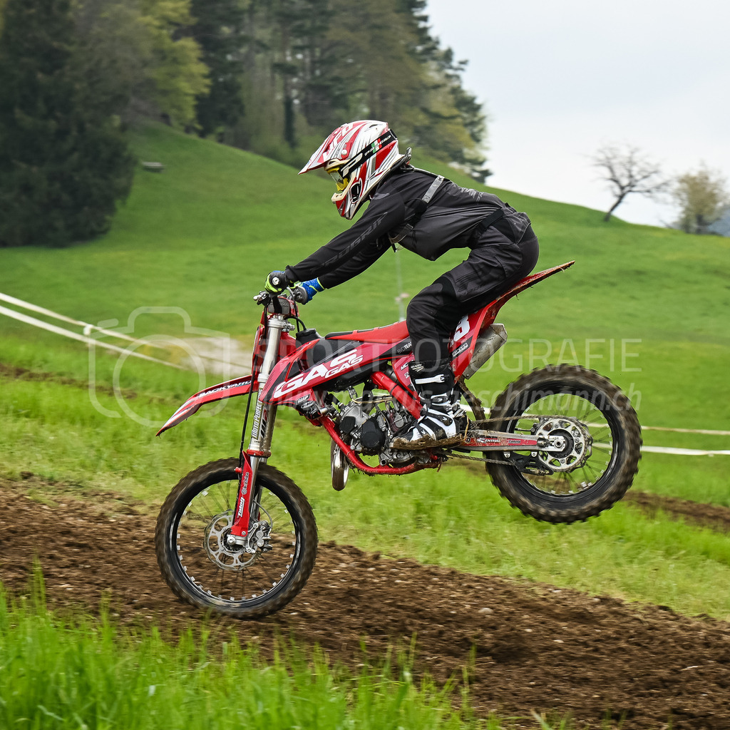 Motocross Schlatt bei Winterthur - 30. April 2023 | #23 Frick Yara aus Obfelden (CH) auf GASGAS in der Kategorie Swiss MX Women Cup am Motocross Schlatt bei Winterthur, 30. April 2023. 
Instagram: @mx_schlatt | @mc_wila | @sam_schweiz
Bild: Sportfotografie Markus Aeschimann | www.markus-aeschimann.ch - Realisiert mit Pictrs.com