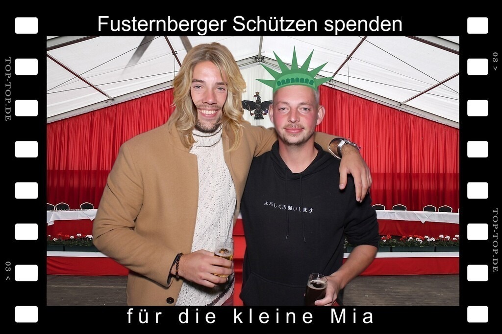 top-top.de 240928-034 | Foto, Video, Fotografie, Videografie, Fotobox, DJ, Discjockey, Musik, Musikbox, Veranstaltung, Photobooth, Amazon, Ebay, Buchtipp, Bestseller, Autor, Verlag, Buch, Wesel, Hamminkeln, NRW, Dinslaken, Rees, Drohne, Hochzeit, Party, Fotobox, Wesel, Fotograf