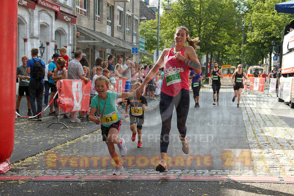 220625_1700_EX1_5782 | Sportfotografie im Rhein-Sieg Kreis, Köln, Bonn, NRW, Rheinland Pfalz, Hessen, etc. Unser Tätigkeitsfeld umfasst den Laufsport vom Volkslauf über den Marathon, Duathlon, Triathon bis zum Ultralauf wie Kölnpfad Ultra oder Schindertrail.