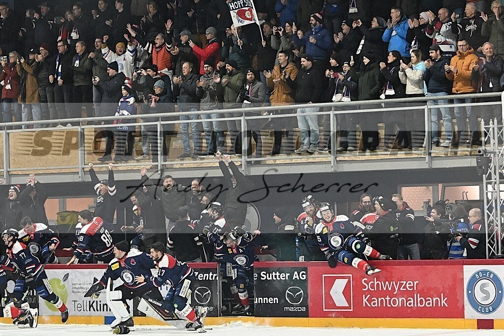 aaaDSC_3833 | Kaufen Sie Sportbilder im Onlineshop von Andy Scherrer Sportfotografie. Faszinierende Bilder von Sportevents aus der ganzen Schweiz. Fussball, Frauenfussball, Unihockey, Handball, Schwingen und weiteren Sportarten. - Realisiert mit Pictrs.com