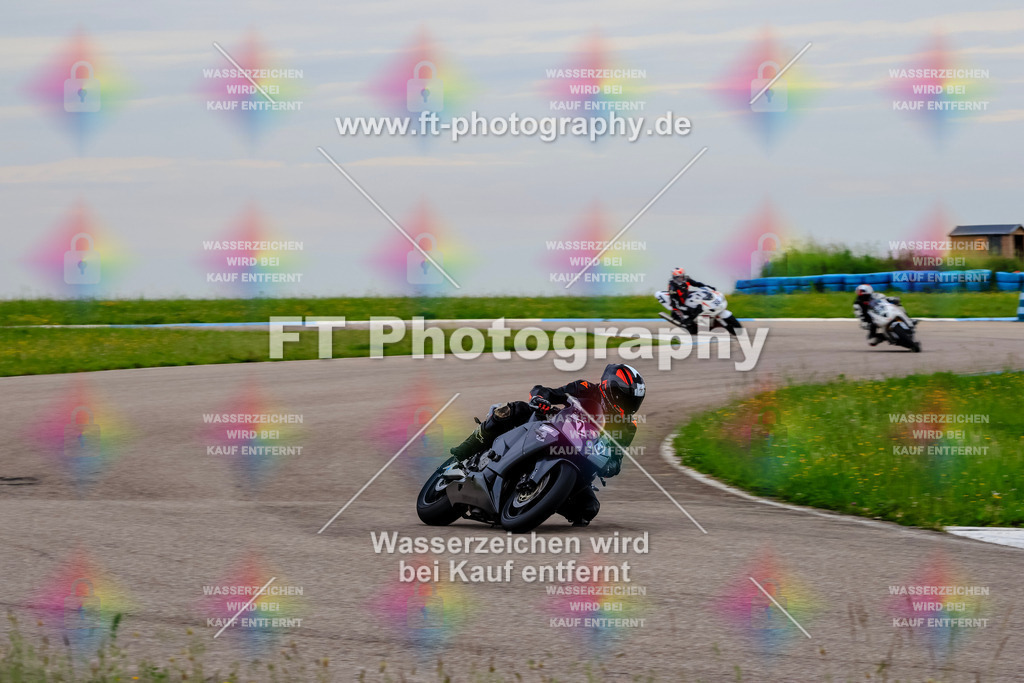 MotoTeam-1921 | Hier findet Ihr Bilder von Touristenfahrten auf der Nürburgring Nordschleife oder von anderen Veranstaltungen die ich besucht habe. Viel Spass beim Durch Schauen 