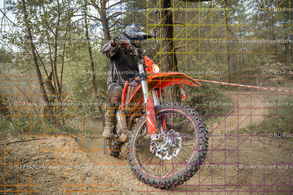 Niederwürzbach 4 Lauf-917 | Sportfotografie von RO-Fotos: Motorsport, Motocross, Enduro, Laufveranstaltungen und Triathlon. Professionelle Fotos von Sportlern und Events. - Realisiert mit Pictrs.com