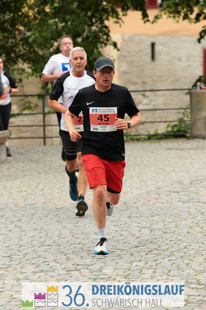 VR Bank Hauptlauf 10km | 3königslauf 2022 VR Bank Hauptlauf - Realisiert mit Pictrs.com