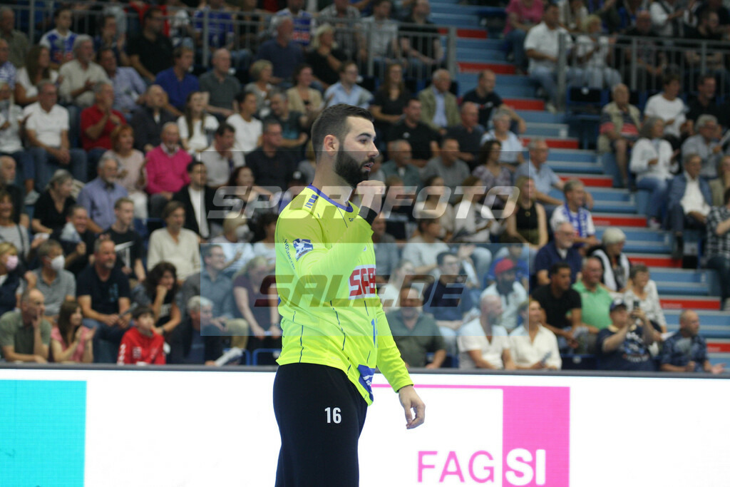 VFL Gummersbach - SC Magdeburg | Tibor Ivanisevic - © Sportfoto-Sale (MK) - Realisiert mit Pictrs.com