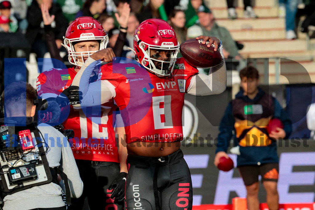  14.10.2023 - 
 | Sebastian Sendlak / Bochumer Nachrichtendienst (BOND) - GFL-Bowl 2023: Schwaebisch Hall Unicorns vs. Potsdam Royals - Realisiert mit Pictrs.com