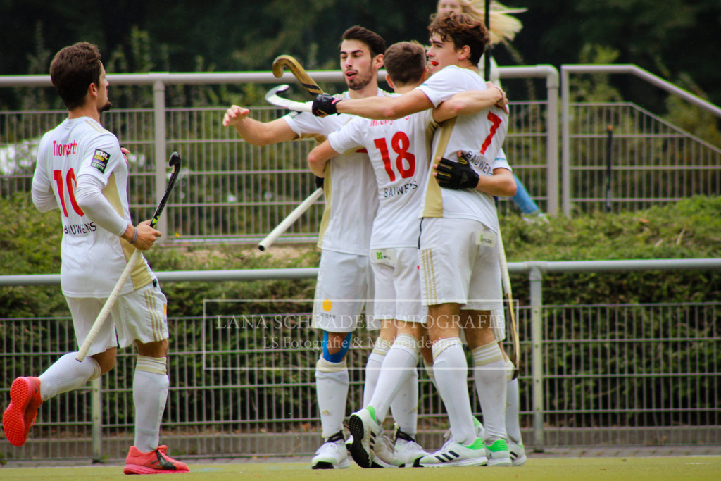 Rot - Weiß Köln - Berliner HC 24.09.22-31 | lanaschraderfotografie - Realisiert mit Pictrs.com