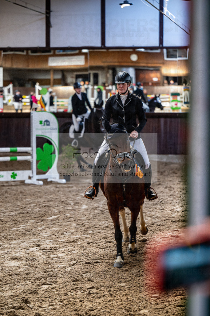 20240309-DOS_6446 | Entdecke hochwertige Reitturnierfotos von Foto Oger. Professionell, emotional und authentisch – jetzt Lieblingsmomente im Shop bestellen.Deutschlandweite Turnierfotografie. - Realisiert mit Pictrs.com