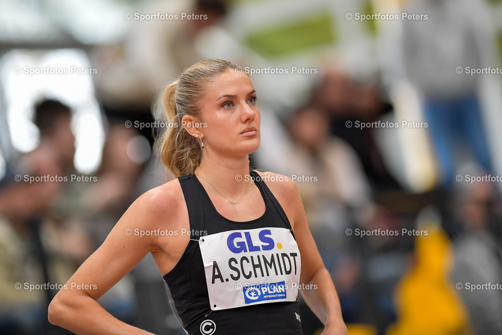 DM Halle 2026_Samstag-40 | 28.02.2026, xkaix, Leichtathletik Deutsche Meisterschaften Halle 2026,  v.l. Alica Schmidt (SCC Berlin) - Realisiert mit Pictrs.com