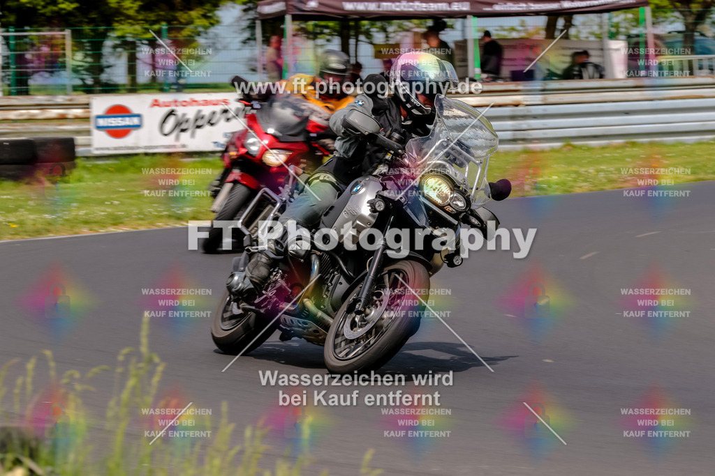 MotoTeamVBK-21001 | Hier findet Ihr Bilder von Touristenfahrten auf der Nürburgring Nordschleife oder von anderen Veranstaltungen die ich besucht habe. Viel Spass beim Durch Schauen 