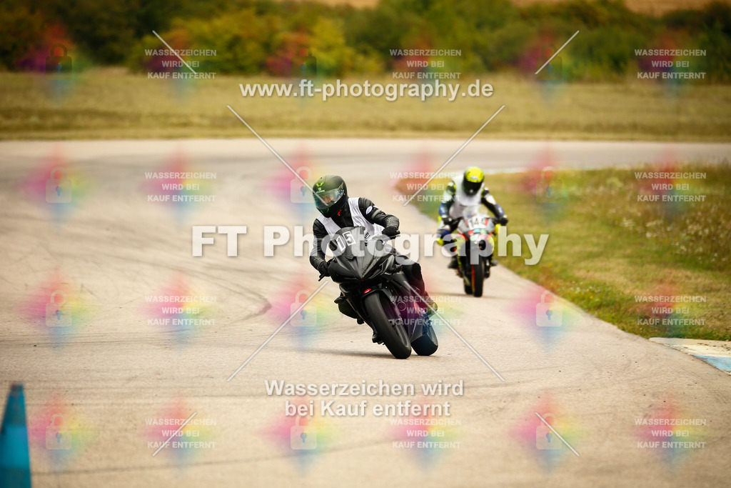 _MOT7512 | Hier findet Ihr Bilder von Touristenfahrten auf der Nürburgring Nordschleife oder von anderen Veranstaltungen die ich besucht habe. Viel Spass beim Durch Schauen 