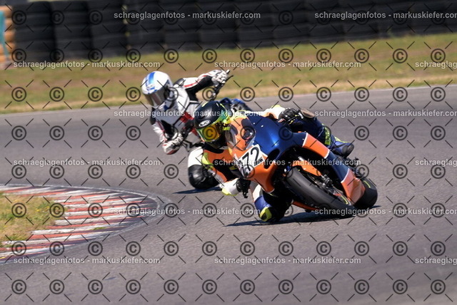 26bt04-1984 | markuskiefer.com - Realisiert mit Pictrs.com