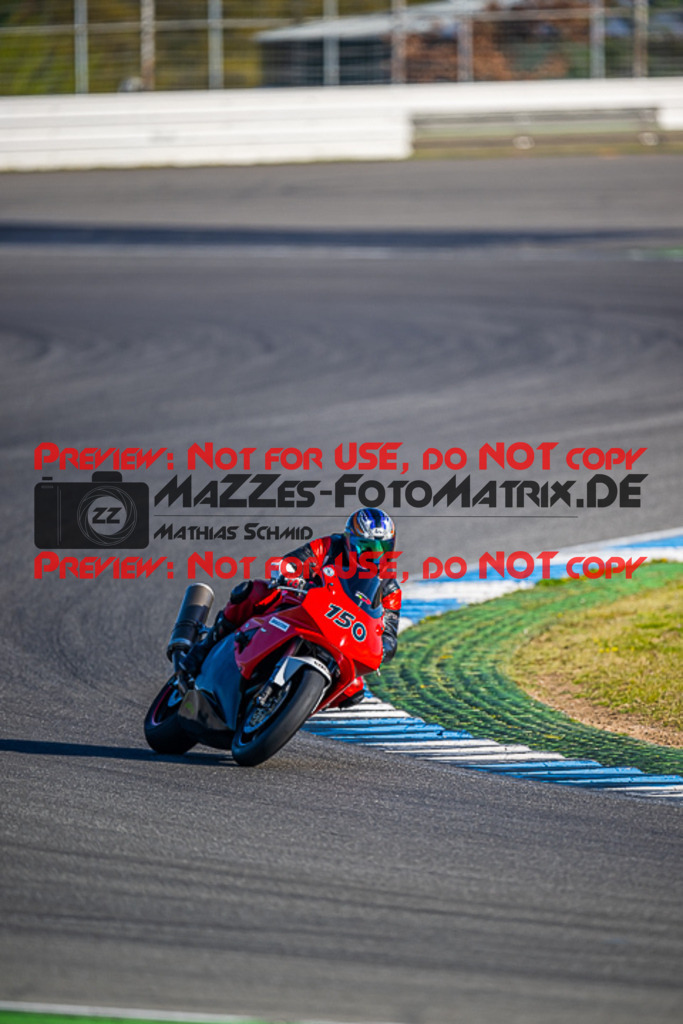 MaZZes_FotoMatrix_230410_0848 | ROT