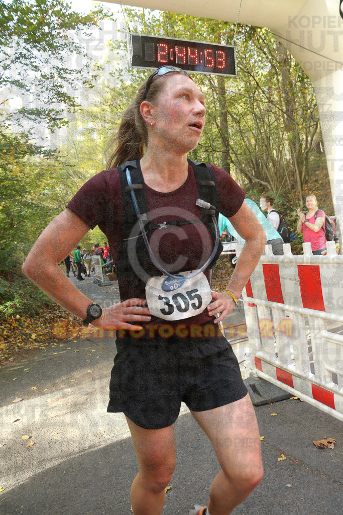 221030_1247_EX1_6841 | Sportfotografie im Rhein-Sieg Kreis, Köln, Bonn, NRW, Rheinland Pfalz, Hessen, etc. Unser Tätigkeitsfeld umfasst den Laufsport vom Volkslauf über den Marathon, Duathlon, Triathon bis zum Ultralauf wie Kölnpfad Ultra oder Schindertrail.