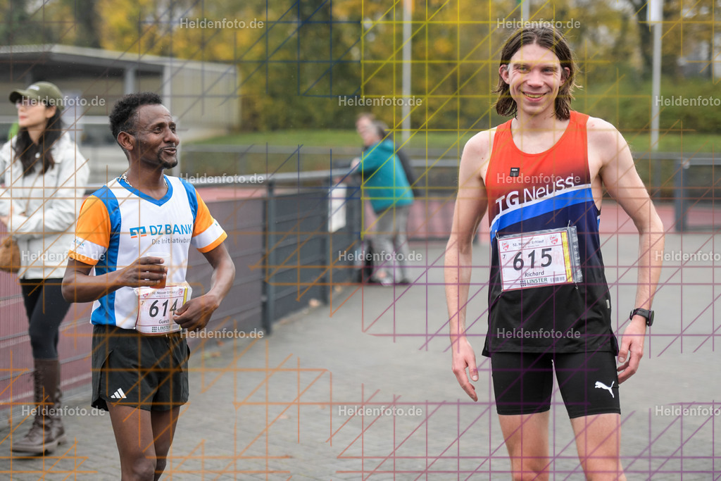 Neusser Erftlauf 2025  | 15km Neusser Erftlauf 2025 Foto: Heldenfoto.de