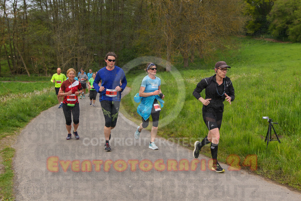 220501_1014_EV8_0160 | Sportfotografie im Rhein-Sieg Kreis, Köln, Bonn, NRW, Rheinland Pfalz, Hessen, etc. Unser Tätigkeitsfeld umfasst den Laufsport vom Volkslauf über den Marathon, Duathlon, Triathon bis zum Ultralauf wie Kölnpfad Ultra oder Schindertrail.