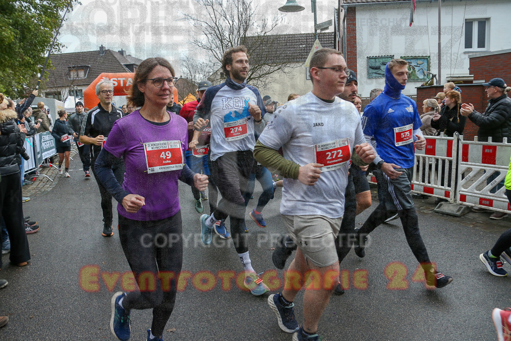 251130_1133_EX1_8020 | Sportfotografie im Rhein-Sieg Kreis, Köln, Bonn, NRW, Rheinland Pfalz, Hessen, etc. Unser Tätigkeitsfeld umfasst den Laufsport vom Volkslauf über den Marathon, Duathlon, Triathon bis zum Ultralauf wie Kölnpfad Ultra oder Schindertrail.