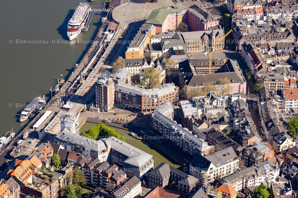 Luftbild  Düsseldorf Altstadt   439A3586 | Luftbildfotografie Hermann Klöpper/ Creative-Airphotography - Realisiert mit Pictrs.com