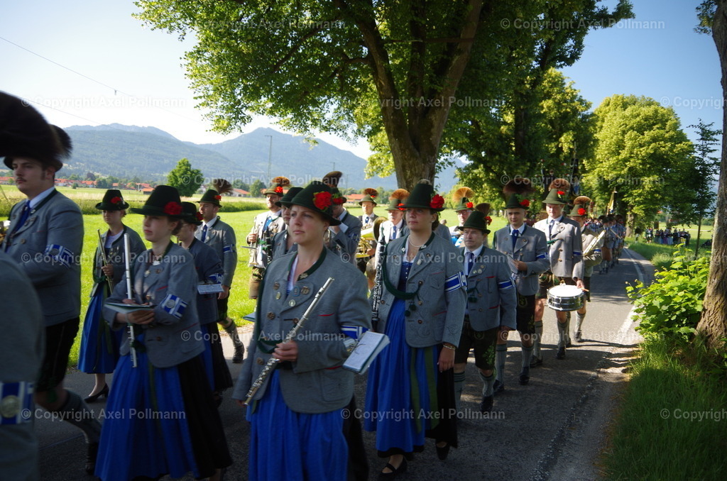 IMGP4825 | fotografiert von Axel PollmannLeonhardi Wallfahrt Benediktbeuern und Murnau, Fronleichnam, Fasching, Landschaft im Loisachtal und Benediktbeuern  - Realisiert mit Pictrs.com