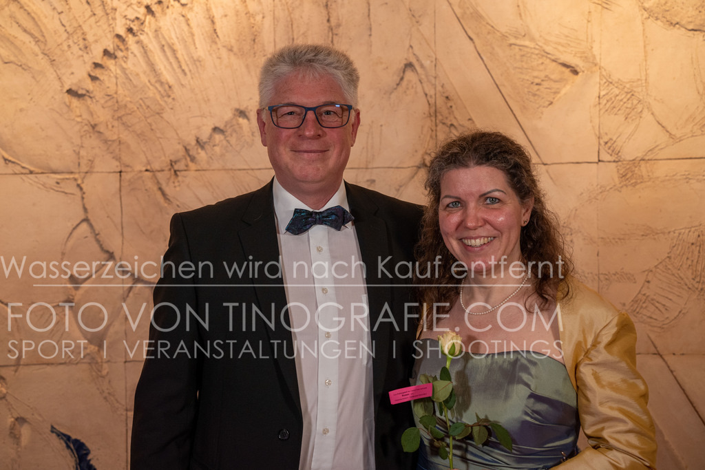 CCC_Frühlingsball_Teppich_byTINOGRRAFIE-109 | (c) TINOGRAFIE.COM