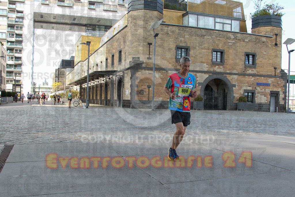 250920_1457_EV4_7665 | Sportfotografie im Rhein-Sieg Kreis, Köln, Bonn, NRW, Rheinland Pfalz, Hessen, etc. Unser Tätigkeitsfeld umfasst den Laufsport vom Volkslauf über den Marathon, Duathlon, Triathon bis zum Ultralauf wie Kölnpfad Ultra oder Schindertrail.