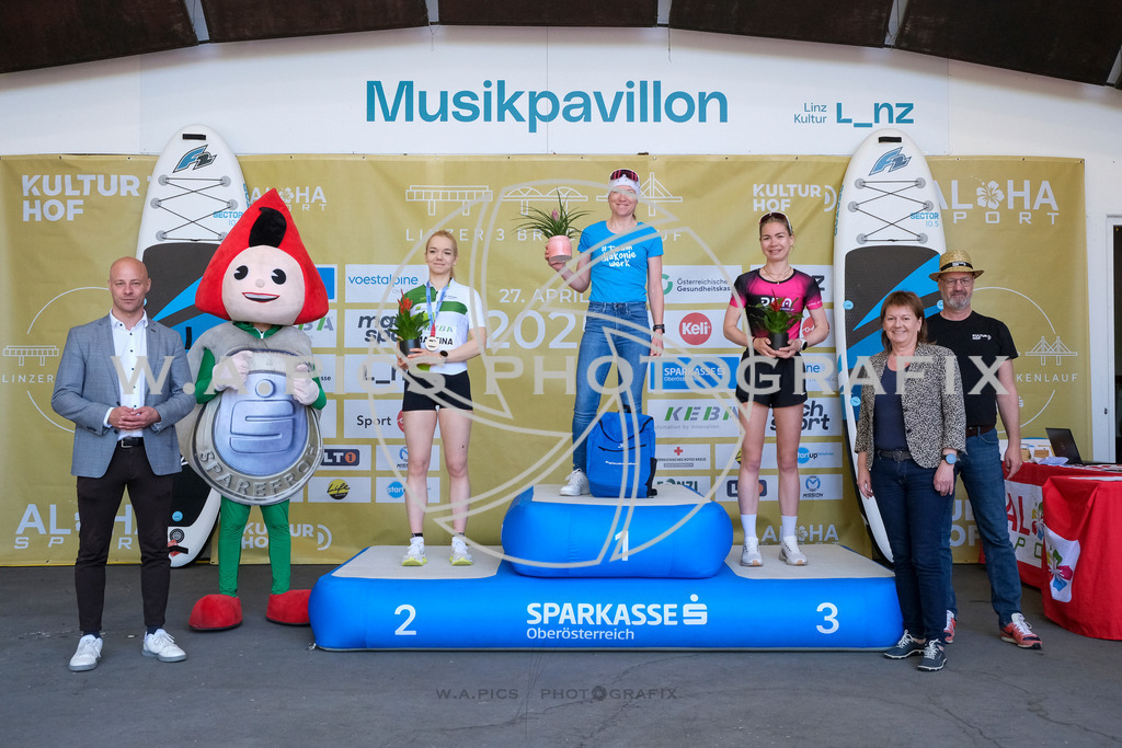 ..... | LINZ,AUSTRIA,27.April 24, Int. 3 Brückenlauf Linz  , Image shows: Photo: WAPICS / Michael ring