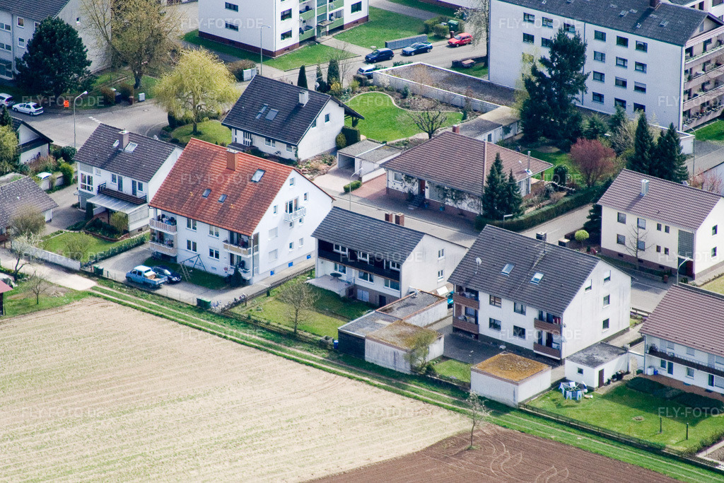 Luftbild: Am Wasserturm in Kandel im Bundesland Rheinland-Pfalz in Deutschland. Foto: IMG_10294.jpg vom 08.04.2008 durch Werner Riehm/FLY-FOTO.de