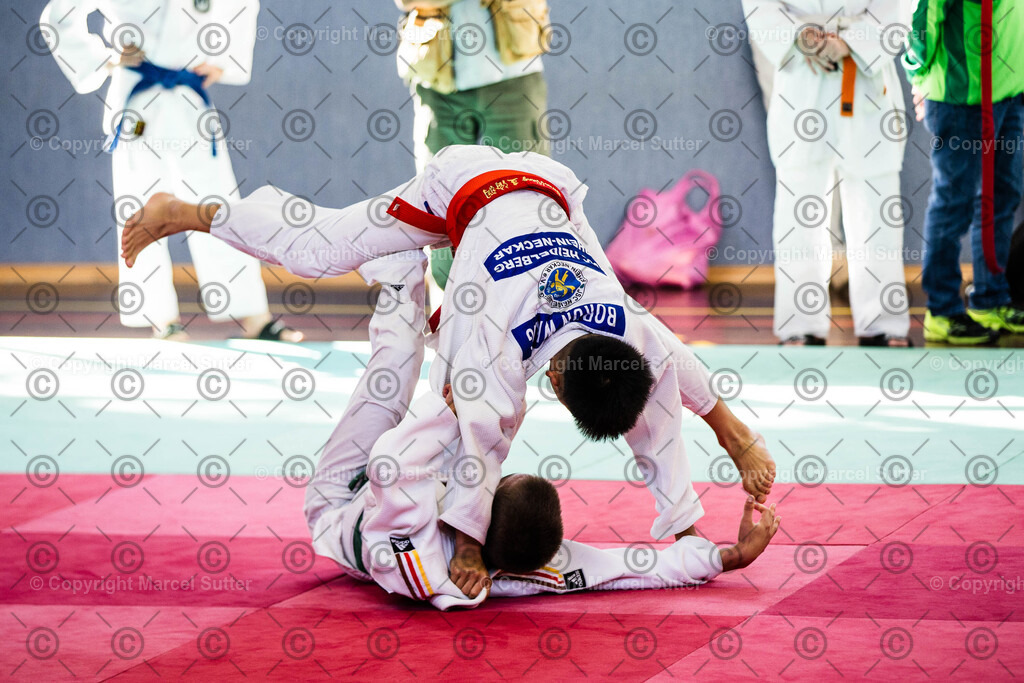 250920-110610-_G2A9899-MarcelSutter | Finde und bestelle deine Sport- und Eventfotos in höchster Qualität. Professionelle Aufnahmen von Wettkämpfen, Veranstaltungen und Outdoor-Events – schnell und einfach online bestellen. - Realisiert mit Pictrs.com