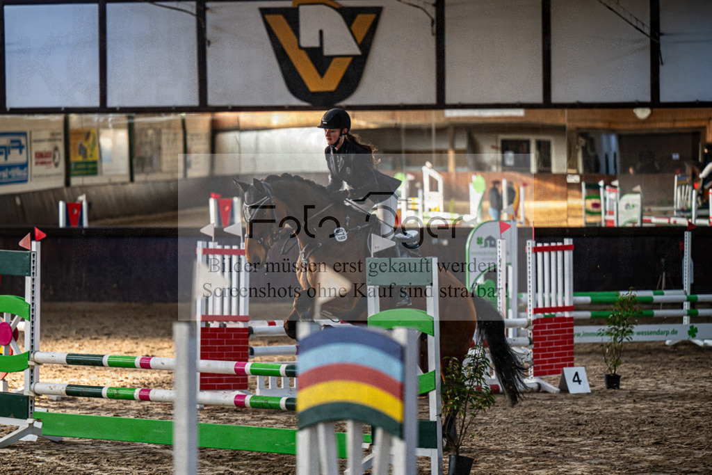 20240309-DOS_5516 | Entdecke hochwertige Reitturnierfotos von Foto Oger. Professionell, emotional und authentisch – jetzt Lieblingsmomente im Shop bestellen.Deutschlandweite Turnierfotografie. - Realisiert mit Pictrs.com