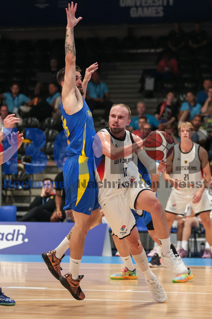 SES_RRGBAS20250723-139 | bond - Realisiert mit Pictrs.com