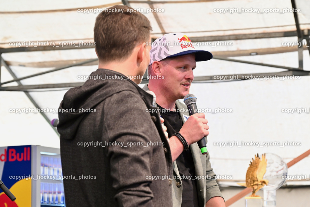 Empfang Daniel Tschofenig | Moderator Marco Ventre, Thomas Morgenstern, Empfang Daniel Tschofenig, Empfang Daniel Tschofenig am 10.05.2025 in Hohenthurn (Mehrzweckhaus Hohenthuurn), Austria, (Photo by Bernd Stefan)
