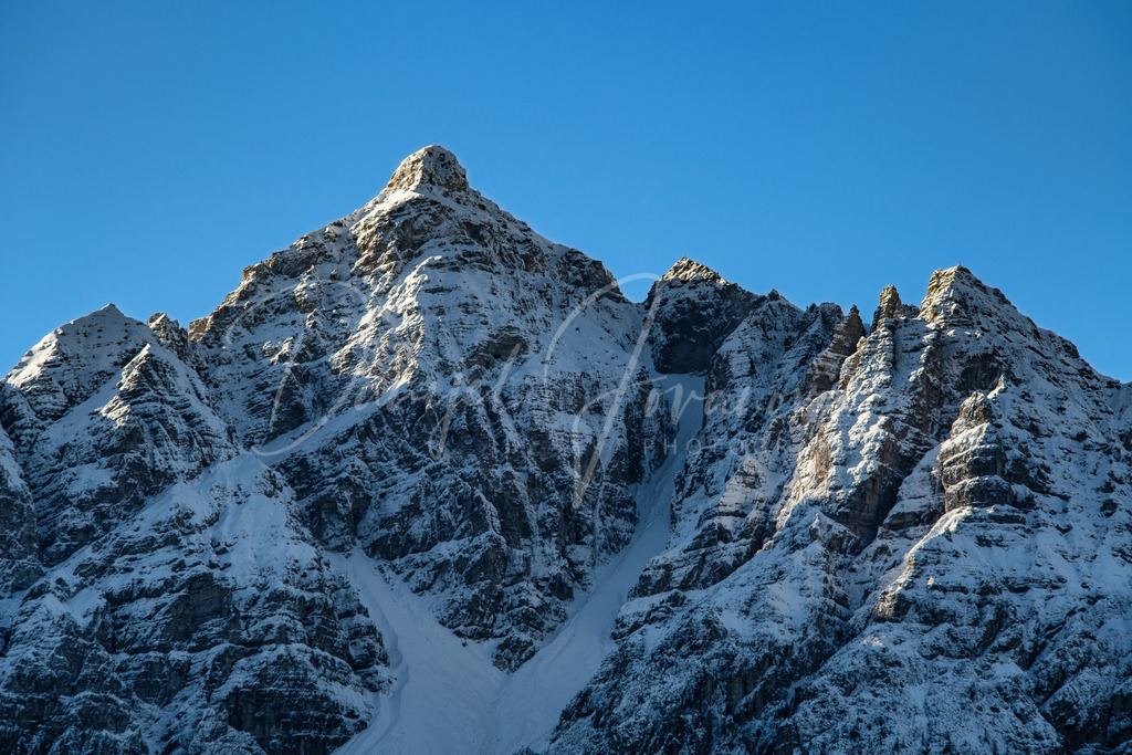 Serles | Frisch verschneite Serles