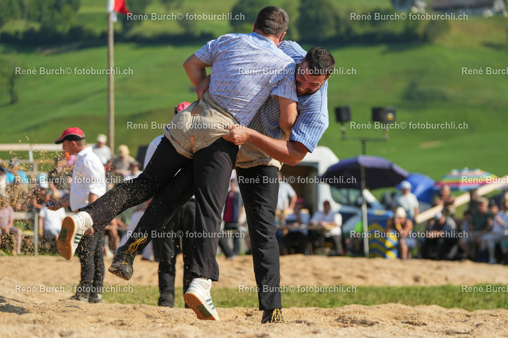 RB_09294 | René Burch leidenschaftlicher Fotograf aus Kerns in Obwalden.  Hier finden sie Sport, Landschaft und Natur Fotografie.
 - Realisiert mit Pictrs.com