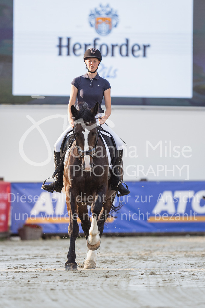 230728_BHO_Showprogramm-543 | Deine schönsten Turniermomente als professionelle Fotos! Entdecke hochwertige Pferdesport-Fotografie im Online-Shop. Jetzt Fotos finden & bestellen!