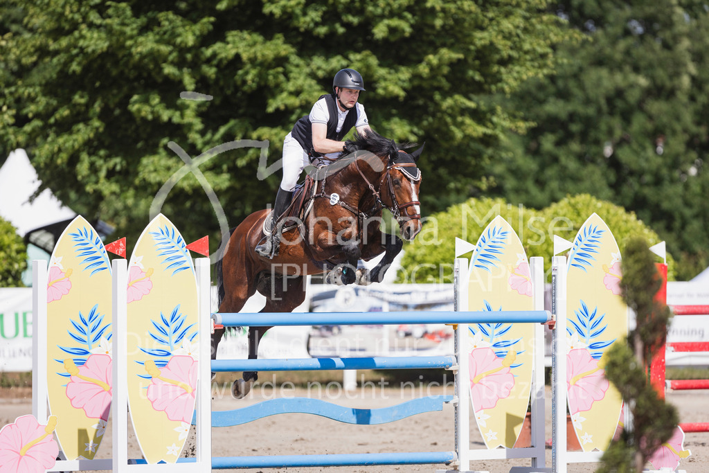 250531_MayDays_S1-Spr-240 | Deine schönsten Turniermomente als professionelle Fotos! Entdecke hochwertige Pferdesport-Fotografie im Online-Shop. Jetzt Fotos finden & bestellen!