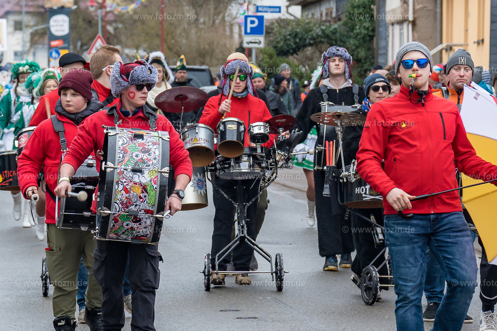 Festumzug_Benshausen_2023-0066 | Entdecken Sie die Schönheit von Veranstaltungen mit unserem Bildershop für professionelle Veranstaltungsfotos. Tauchen Sie ein in eine Welt voller lebendiger Bilder, die die Atmosphäre und die Emotionen von unvergesslichen Momenten einfangen. - Realisiert mit Pictrs.com