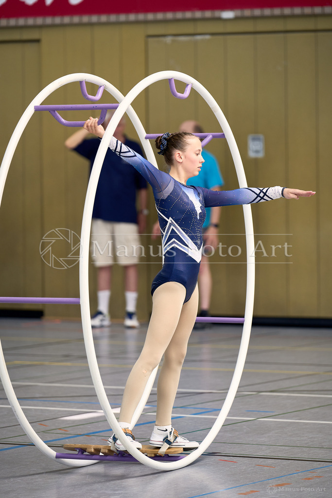 B-DSC00036 | Professionelle Sportfotografie in Hamburg, Schleswig-Holstein und Niedersachsen – spezialisiert auf Rhönrad, Geräteturnen, Leistungsturnen und rhythmische Sportgymnastik. Bundesweite Begleitung von Rhönrad-Events. Jetzt Sport-Fotos - Realisiert mit Pictrs.com