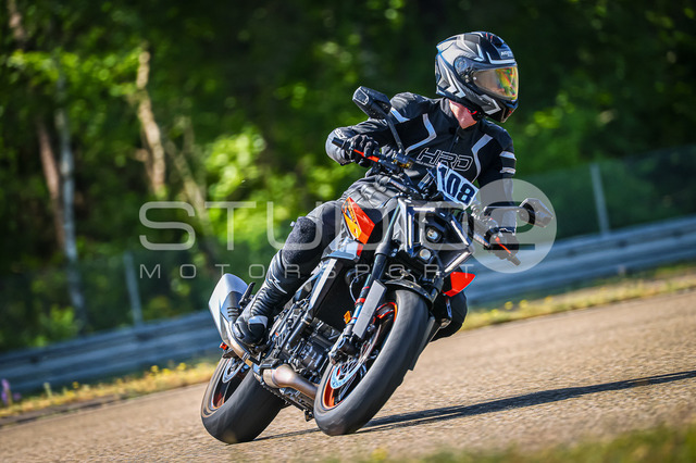 0108-260508DCB-024_108 | Deine Full-Service-Agentur für ✔️Videoproduktionen und ✔️Motorsportfotografie Jetzt Angebot anfragen!