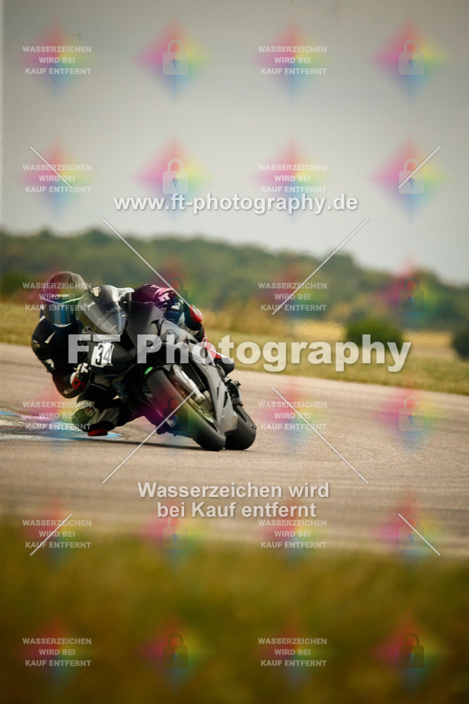 _MOT7468 | Hier findet Ihr Bilder von Touristenfahrten auf der Nürburgring Nordschleife oder von anderen Veranstaltungen die ich besucht habe. Viel Spass beim Durch Schauen 