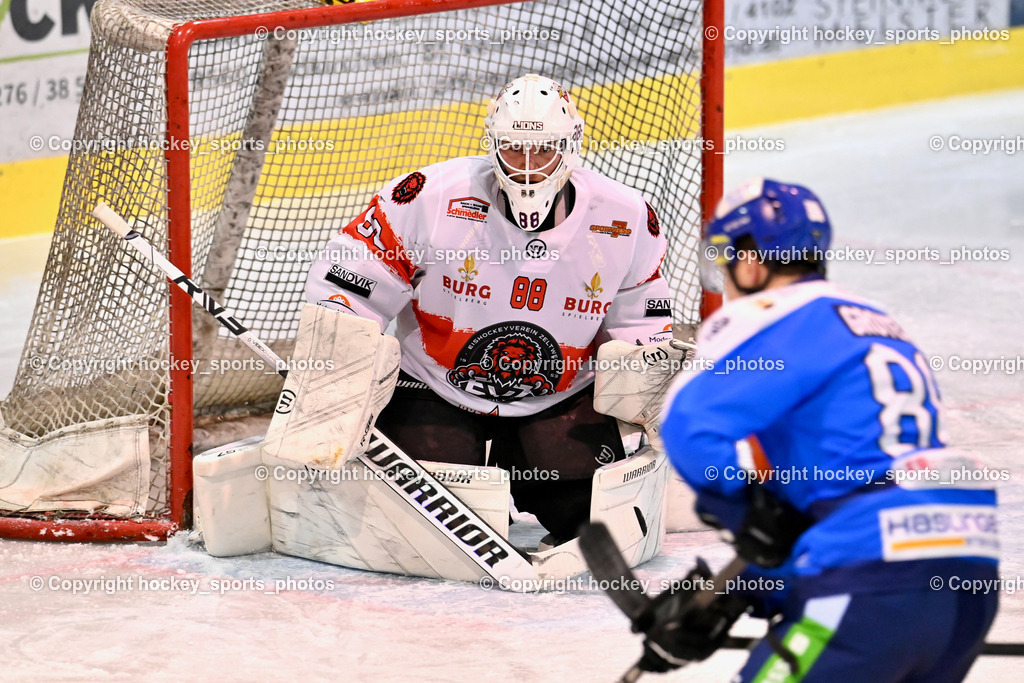 ESC SPARKASSE STEINDORF vs. EV ZELTWEG MURTAL LIONS | #88 Mocher Paul EV ZELTWEG MURTAL LIONS, ESC SPARKASSE STEINDORF vs. EV ZELTWEG MURTAL LIONS, ESC SPARKASSE STEINDORF vs. EV ZELTWEG MURTAL LIONS am 27.12.2025 in Steindorf (Ossiachersee Halle), Austria, (Photo by Bernd Stefan)