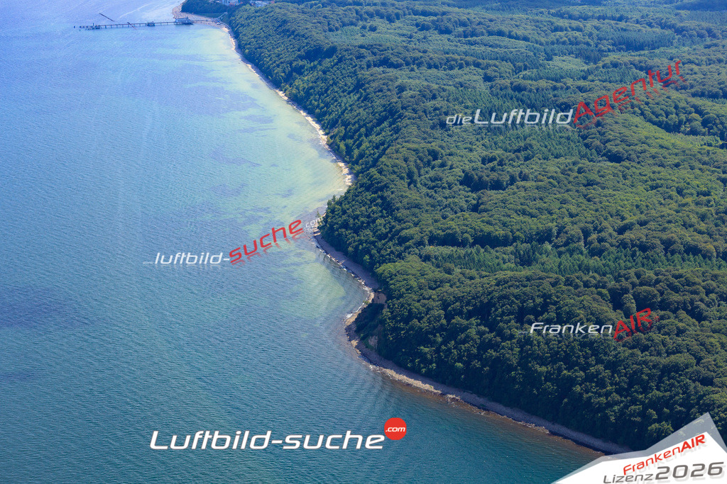 Die Luftaufnahme der Stadt Binz wurde vom UL-Flugzeug heraus erstellt ( keine Drohne )- hohe Auflösung für beste Qualität