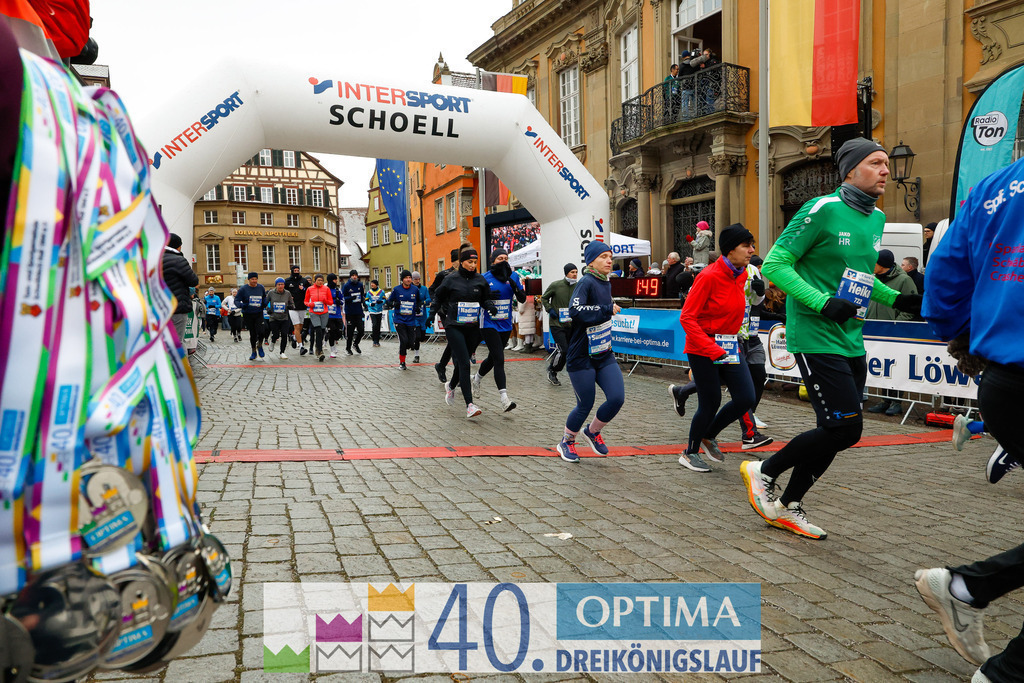 VR Bank Hauptlauf 10km | 40. Optima 3koenigslauf 2026 - Realisiert mit Pictrs.com