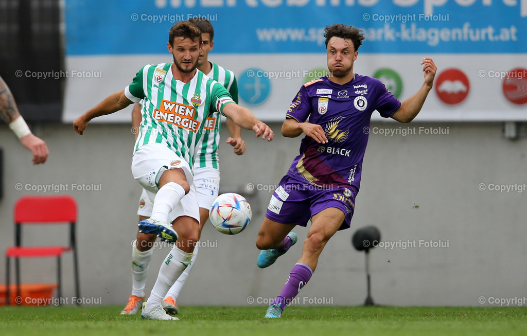 A_LUI_31072022_03 | SPORT,FUSSBALL,ADMIRAL BUNDESLIGA AUSTRIA KLAGENFURT-RAPID 31.07.2022 IM BILD: SIMON STRAUDI I (KLAGENFURT) UND MAXIMILLIAN HOFMANN (RAPID) FOTO: FOTOLUI/MARIO WIMMER