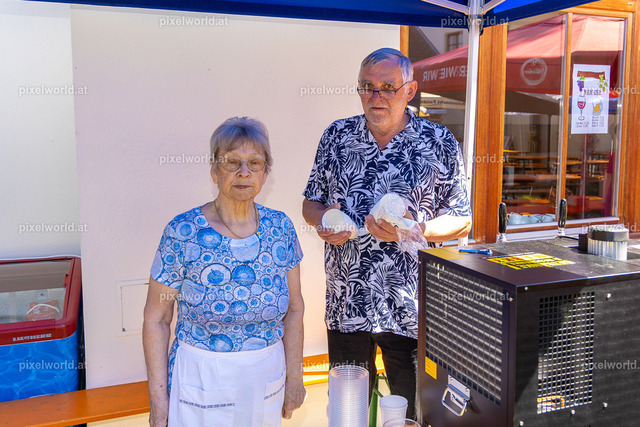 Fronleichnamsprozession mit Pfarrfest | Bildershop von pixelworld.at - Realisiert mit Pictrs.com