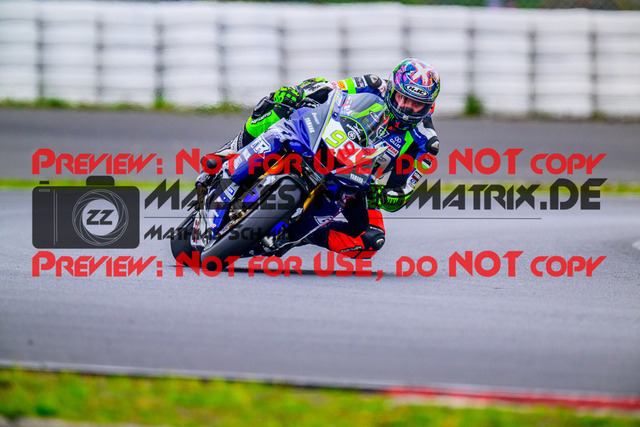 MaZZes_FotoMatrix_240910_6007705_2-316 | WEISS