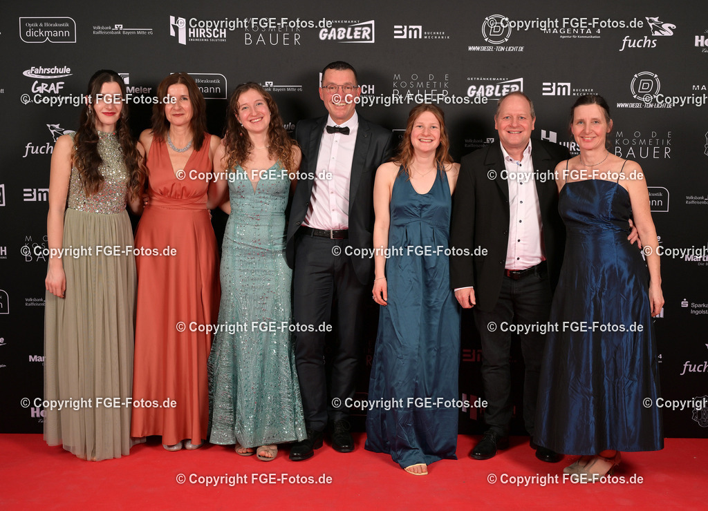 20240113-fge-fotos-0073 | Eröffnungsball der FGE am 13.01.2024 im Alten Stadttheater in Eichstätt. - Realisiert mit Pictrs.com