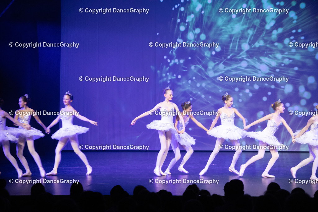 GPHY2431 | DanceGraphy - Realisiert mit Pictrs.com